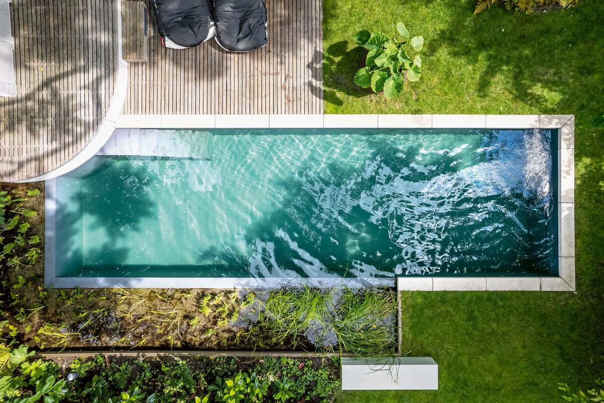 Biotop ist Pionier bei Naturpools und Badevergnügen in kristallklarem, chlorfreiem Wasser. Die Schwimmteiche bieten ein natürliches Schwimmparadies mit durchdachtem Design. Biotop P&P International GmbH.